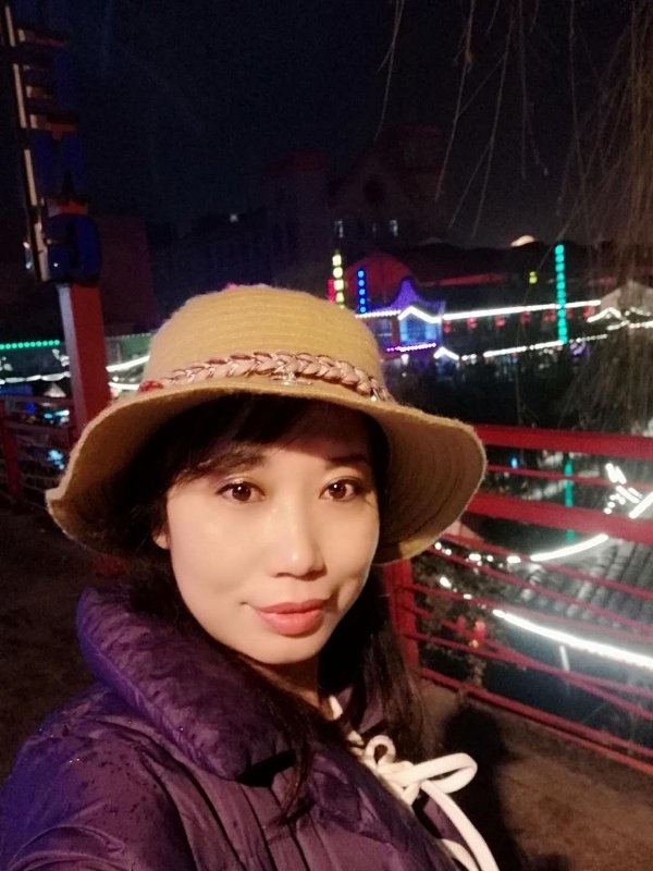 阳光明媚的第一张照片--南京相亲服务中心