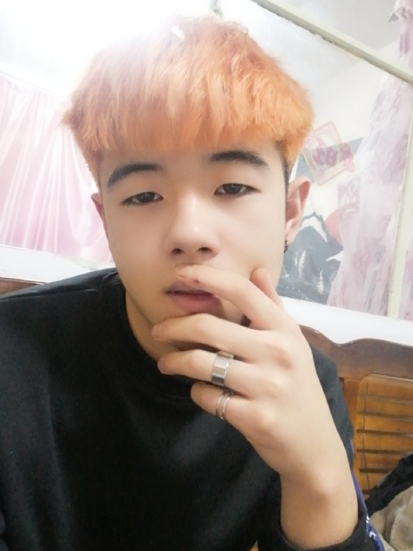 钟宇诗的第一张照片--南京相亲服务中心