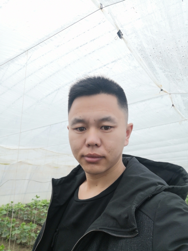 宇成的第一张照片--南京相亲服务中心