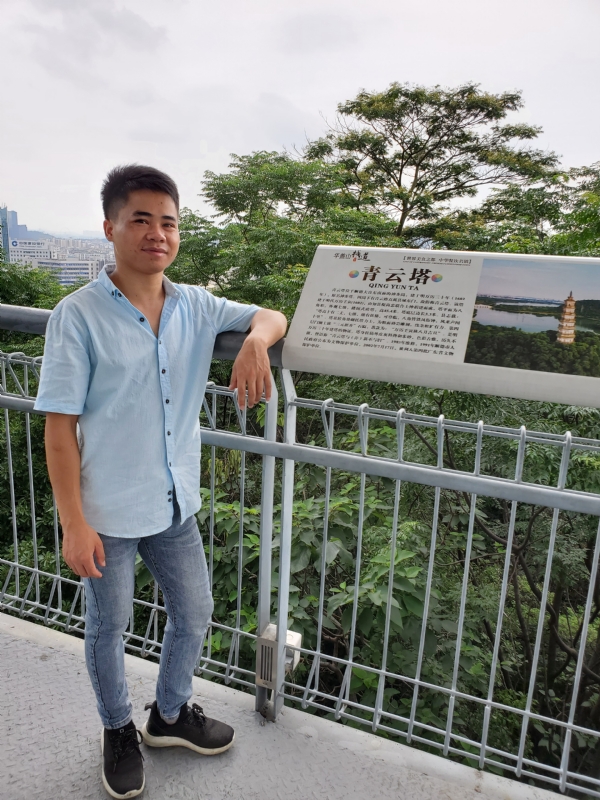 尚德的第一张照片--南京相亲服务中心