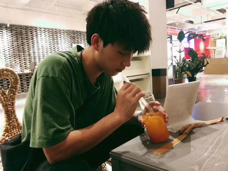 一花一世界的第二张照片--南京相亲服务中心