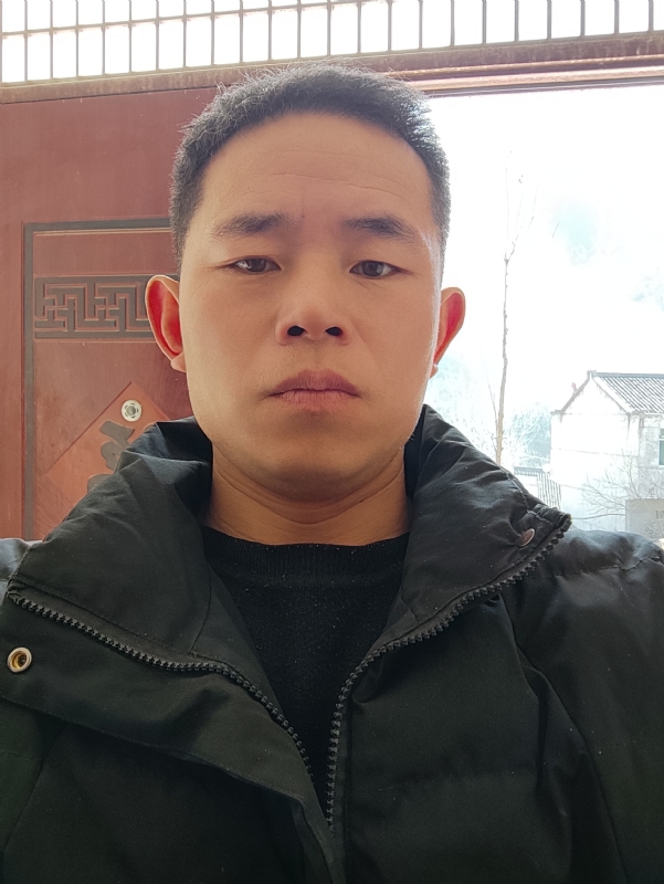 勇敢的成长的第一张照片--南京相亲服务中心