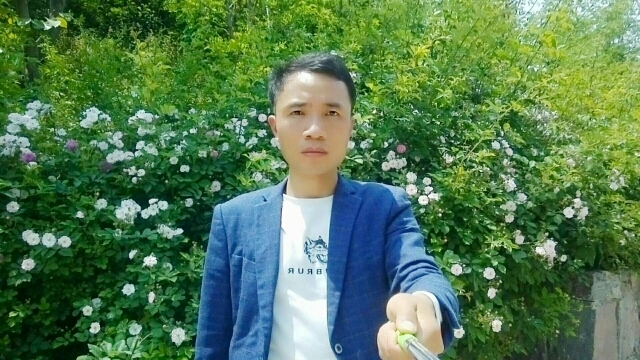 一生何求的第一张照片--南京相亲服务中心