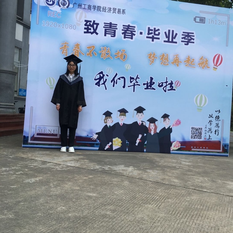 小小的第一张照片--南京相亲服务中心