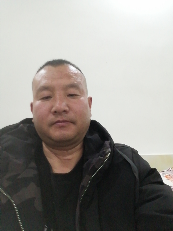 肖小江的第一张照片--南京相亲服务中心