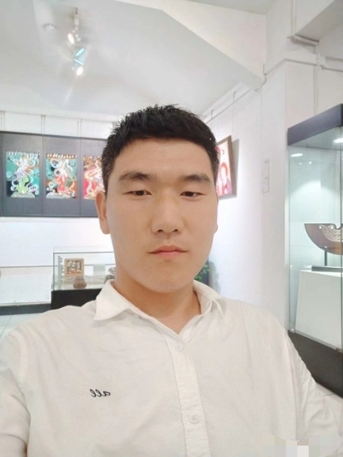 自律人生的第一张照片--南京相亲服务中心