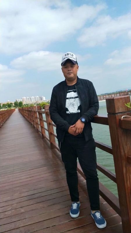 人生如戏的第二张照片--南京相亲服务中心