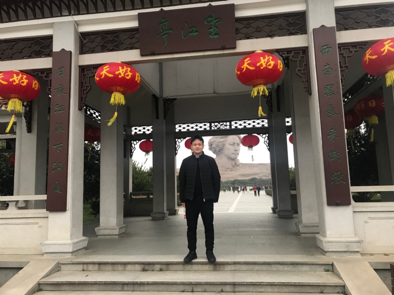 风继续吹的第一张照片--南京相亲服务中心