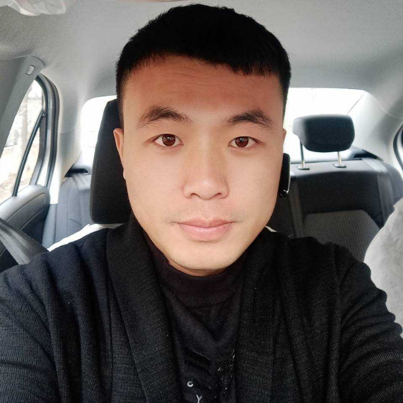 董加个龙的第一张照片--南京相亲服务中心