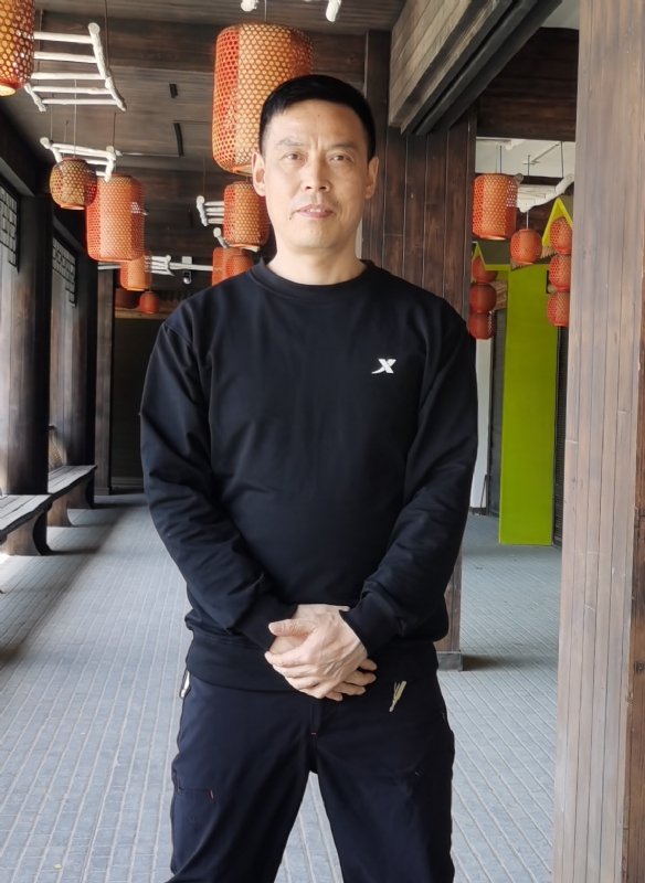 阳光总在风雨后的第一张照片--南京相亲服务中心