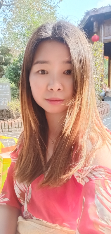 赫赫的第一张照片--南京相亲服务中心