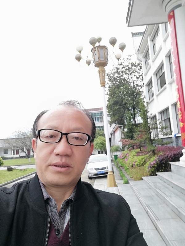 玫瑰祥云的第二张照片--南京相亲服务中心