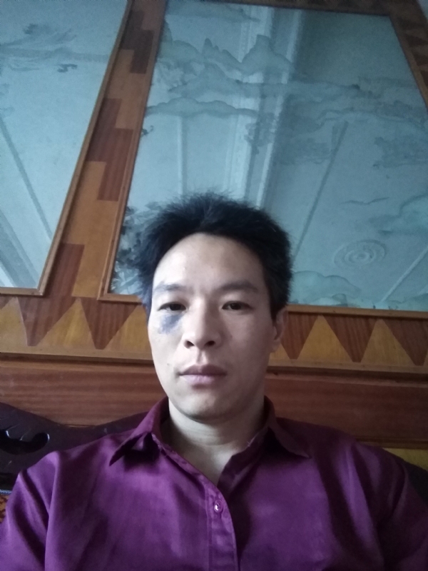 风中落叶的第一张照片--南京相亲服务中心