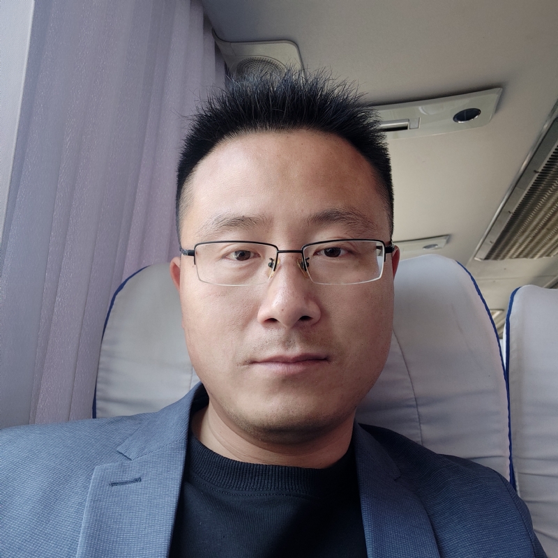 桑业挺的第一张照片--南京相亲服务中心