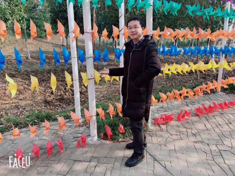 童话里的海的第一张照片--南京相亲服务中心