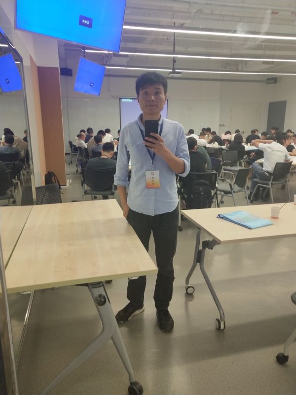 小花的第一张照片--南京相亲服务中心