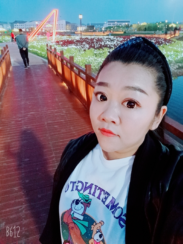 孙晓雪的第一张照片--南京相亲服务中心