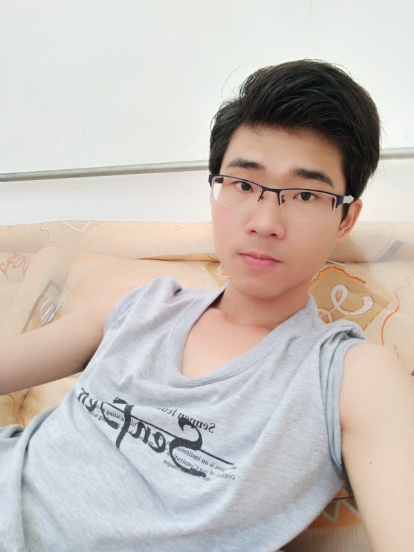 南国大帝的第一张照片--南京相亲服务中心