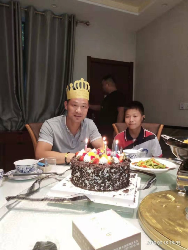 孤独的狼的第一张照片--南京相亲服务中心