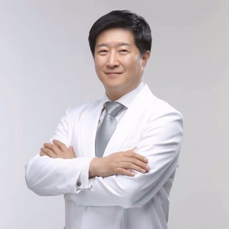 王伟的第一张照片--南京相亲服务中心