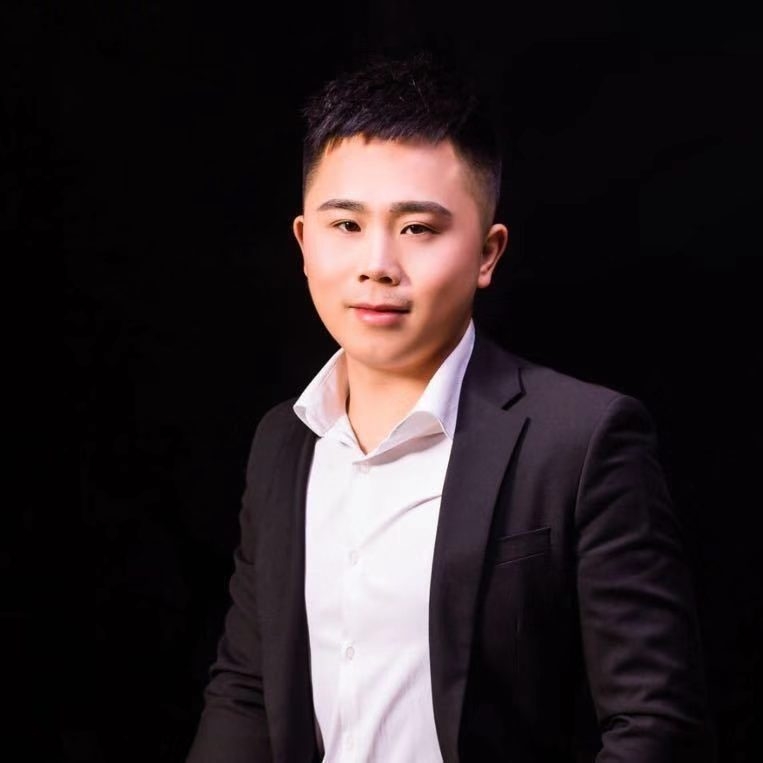 只欠东风的第一张照片--南京相亲服务中心