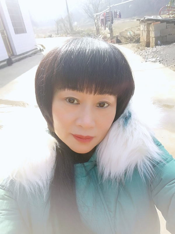 金鱼儿的第一张照片--南京相亲服务中心