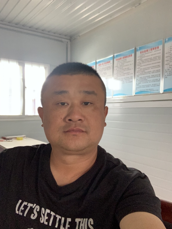 丘山??的第一张照片--南京相亲服务中心