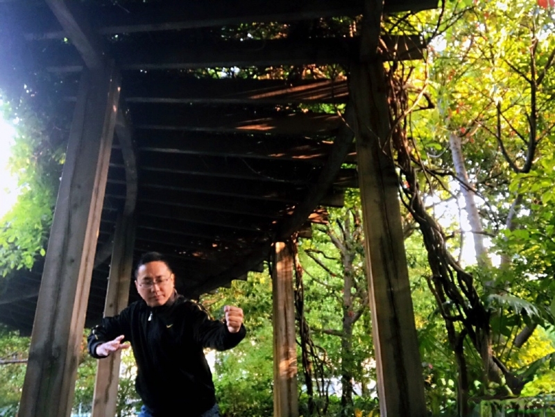 自故深情好受伤的第二张照片--南京相亲服务中心