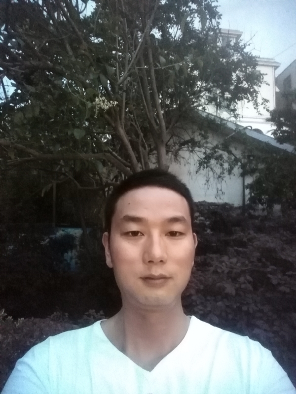 先苦后甜的第一张照片--南京相亲服务中心