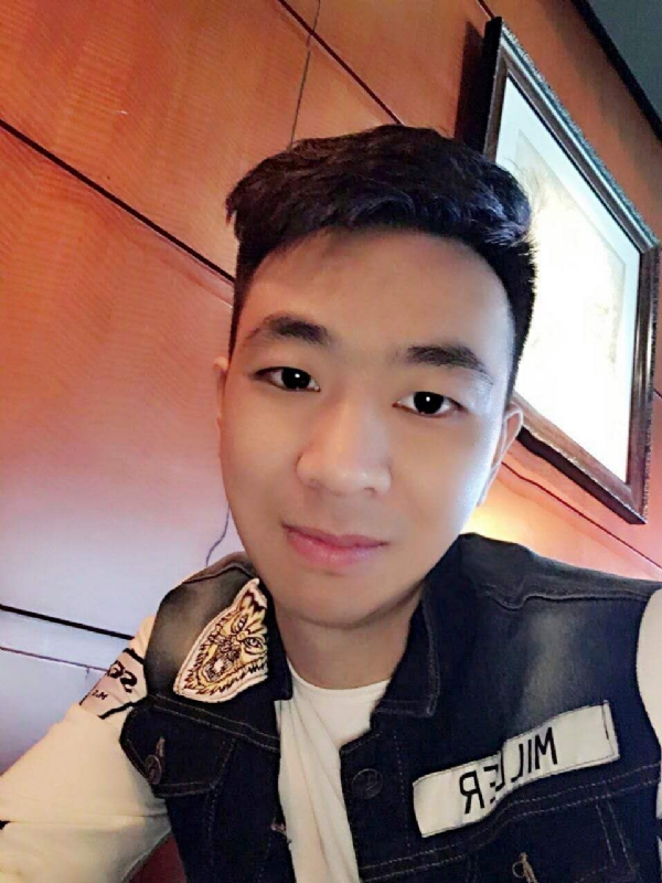 滞后的微笑的第三张照片--南京相亲服务中心