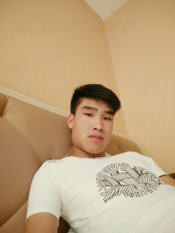 谁不曾孤单上路的第二张照片--南京相亲服务中心