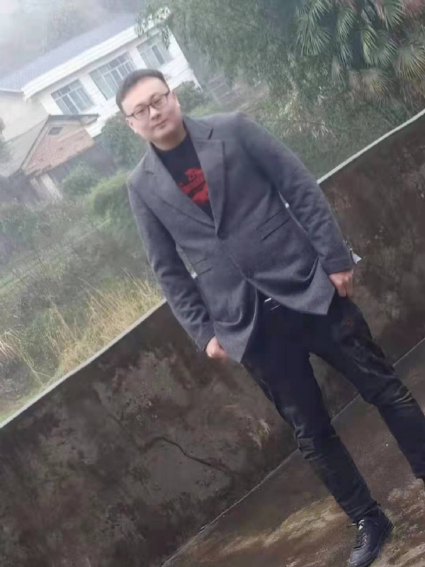 冰城的第一张照片--南京相亲服务中心