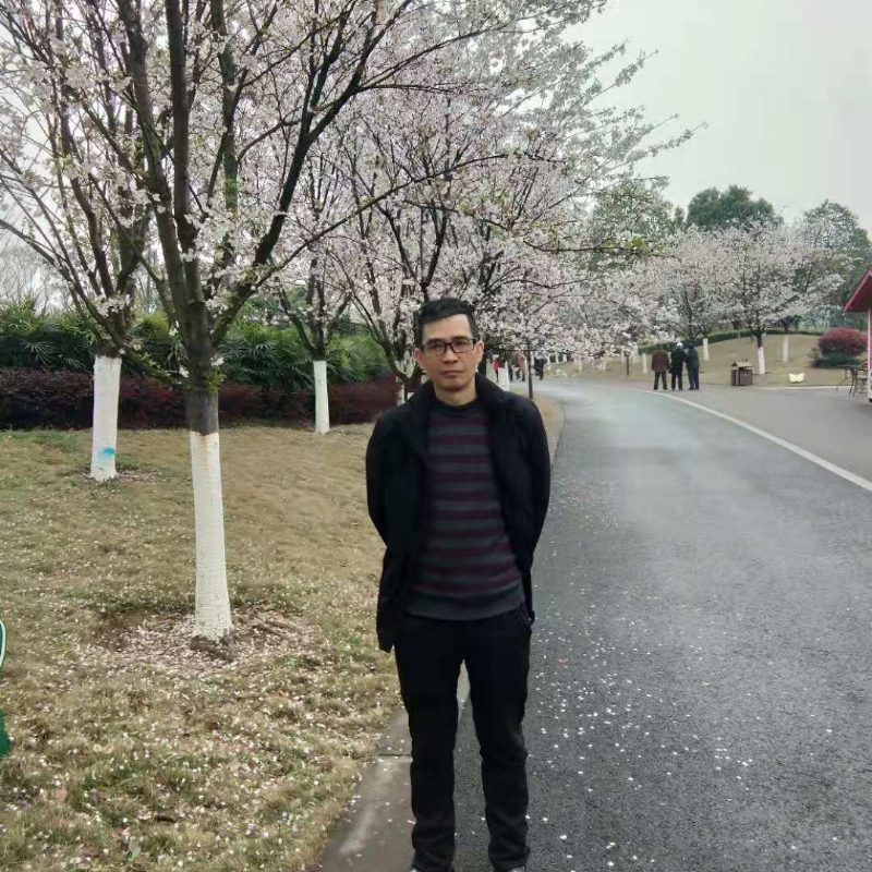 痴心爱人的第一张照片--南京相亲服务中心