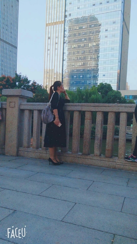 清秋的第二张照片--南京相亲服务中心