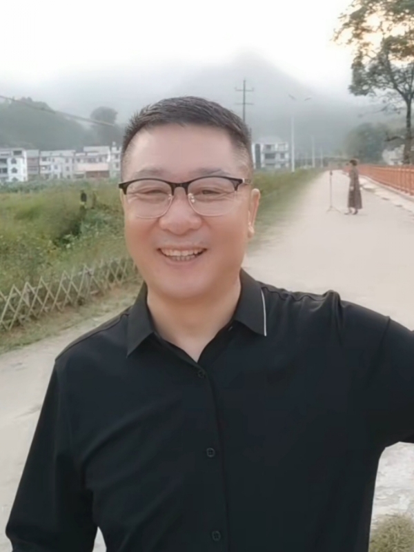 在這裡等你的第二张照片--南京相亲服务中心