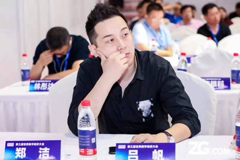 一生摯愛的第一张照片--南京相亲服务中心