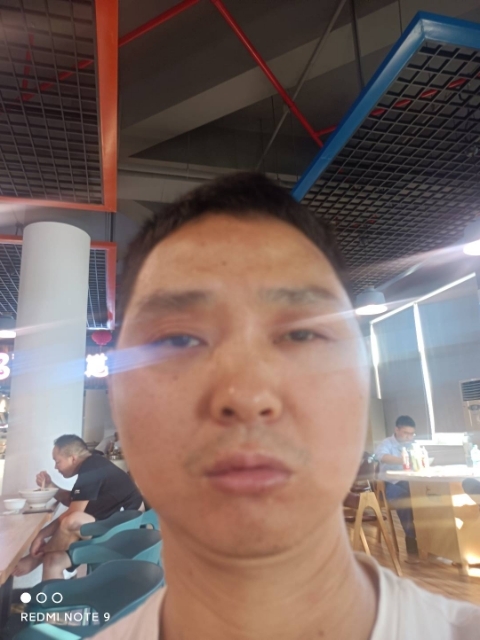 专情、互爱的第二张照片--南京相亲服务中心