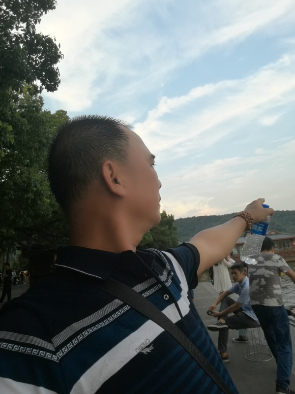 木子五的第四张照片--南京相亲服务中心