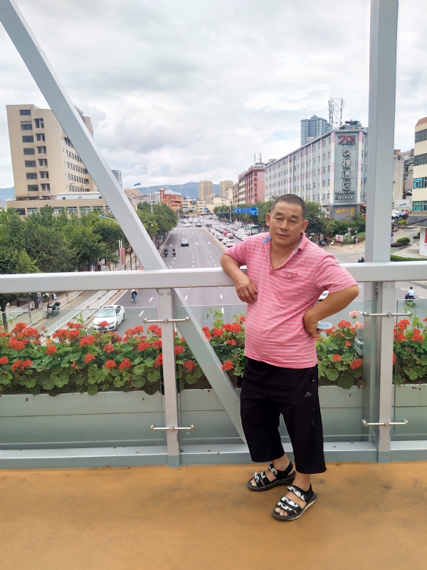 真诚的第一张照片--南京相亲服务中心