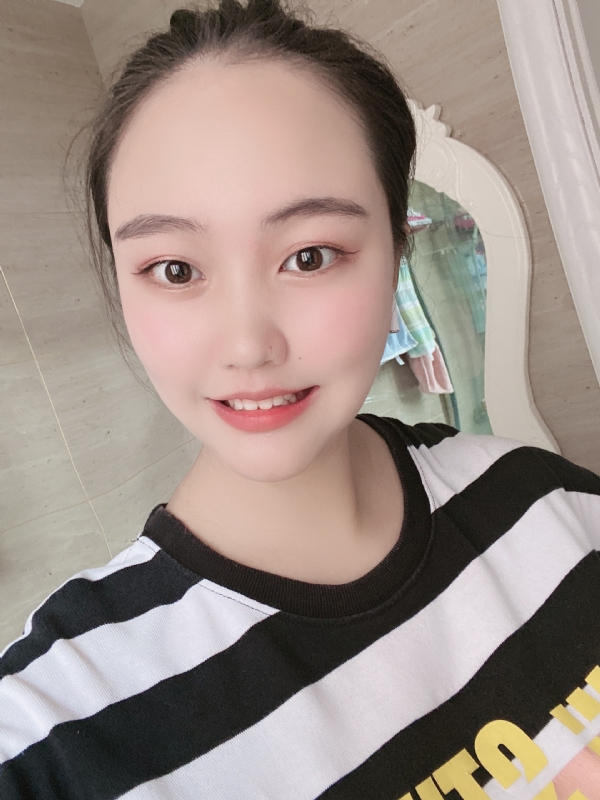 灵儿的第二张照片--南京相亲服务中心