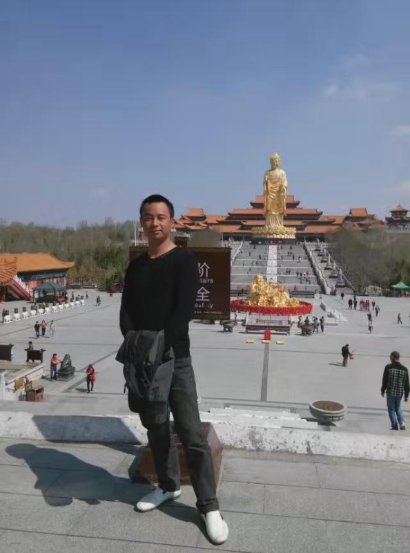 恺哥哥的第一张照片--南京相亲服务中心