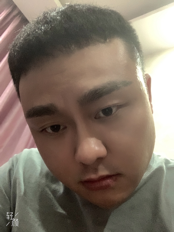 何为奈何的第二张照片--南京相亲服务中心