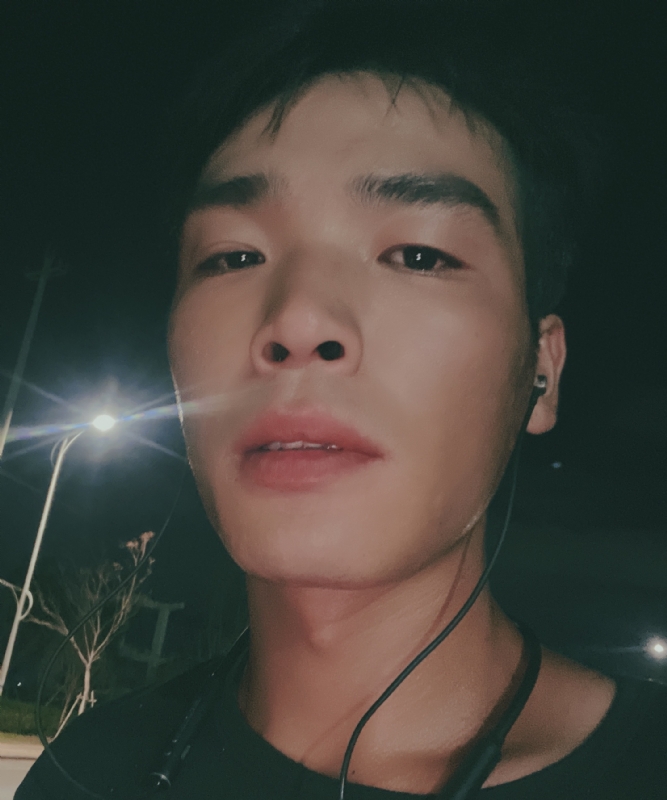 满船清梦压星河的第一张照片--南京相亲服务中心