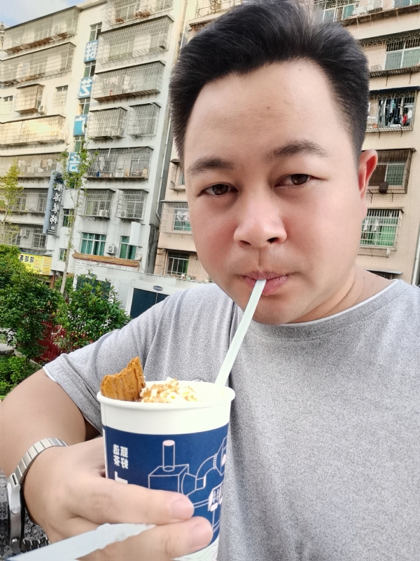 K金o的第一张照片--南京相亲服务中心