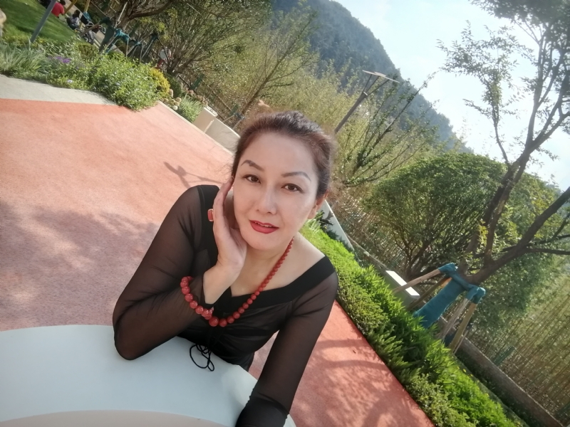 珠砂痣的第二张照片--南京相亲服务中心