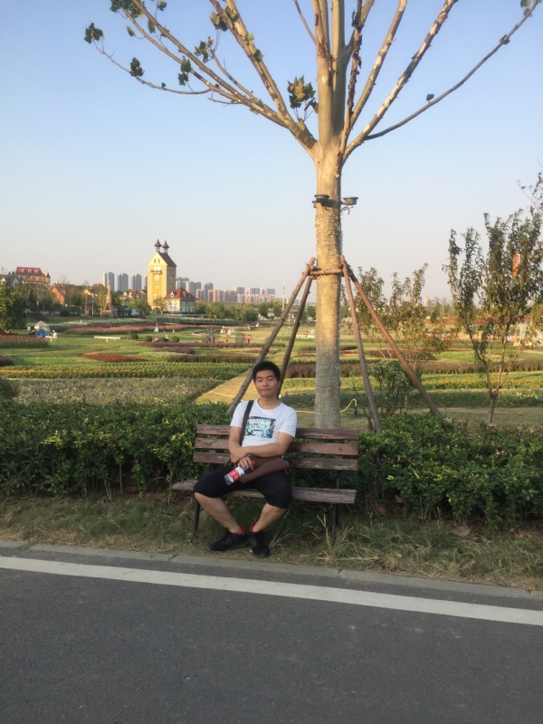 大鹏的第一张照片--南京相亲服务中心