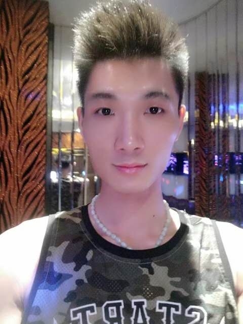 人生如戏的第一张照片--南京相亲服务中心