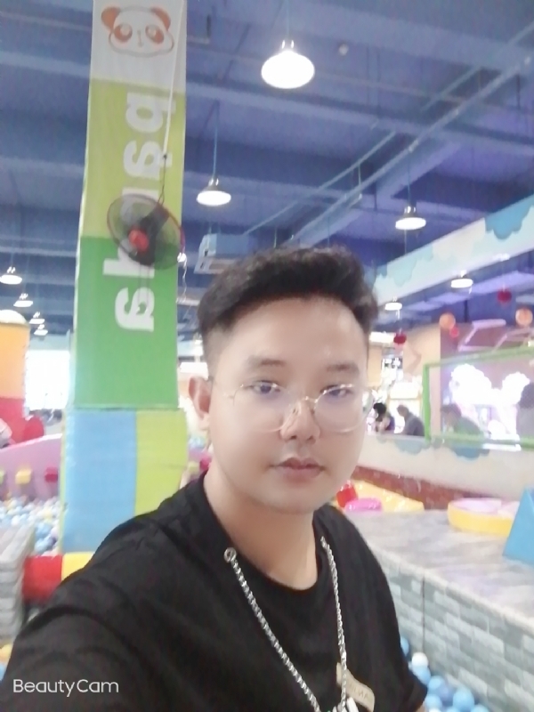 棒哥的第三张照片--南京相亲服务中心