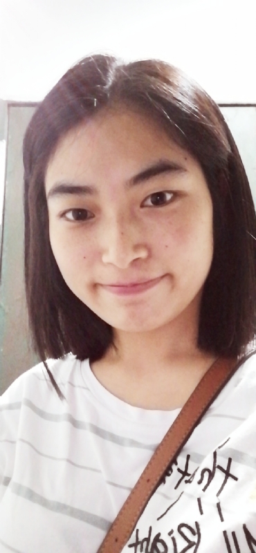 向日葵无一例外的第一张照片--南京相亲服务中心