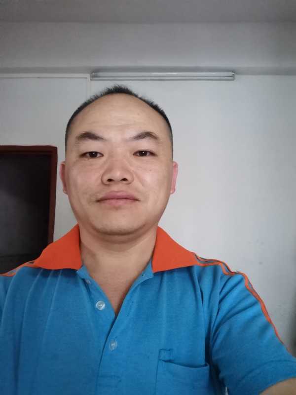 与子携老的第六张照片--南京相亲服务中心